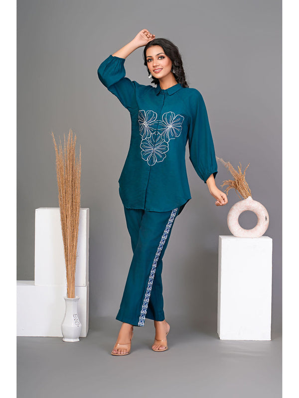 Green Embroidered Shirt with Pant (Set of 2)