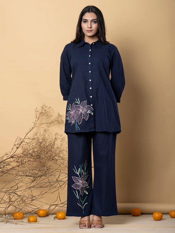 Women Navy Blue Embroidered Co-Ord (Set of 2)